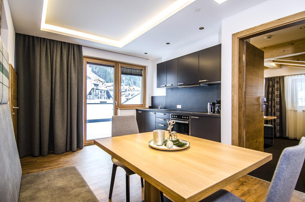 Hotel Garni Persutt Ischgl Exteriér fotografie
