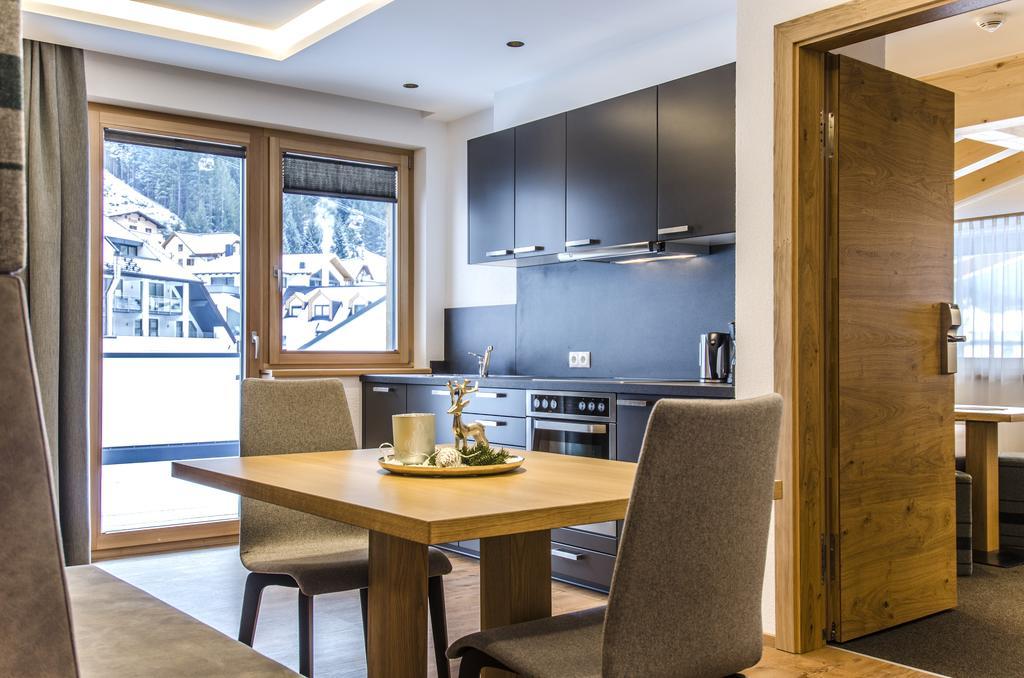Hotel Garni Persutt Ischgl Exteriér fotografie