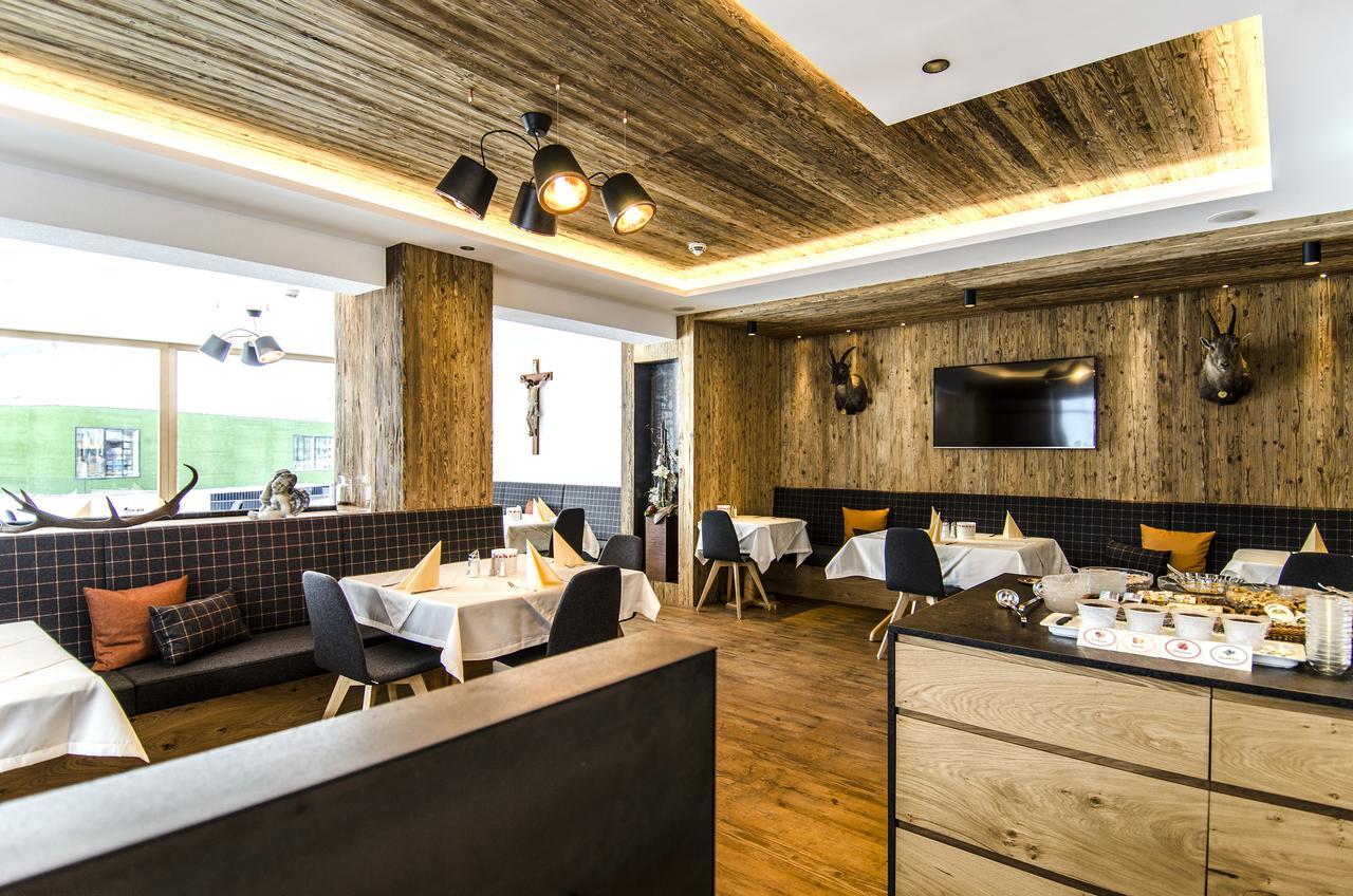 Hotel Garni Persutt Ischgl Exteriér fotografie